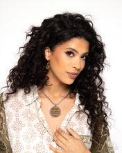 Load image into Gallery viewer, Pendant Puzzle - Brown