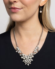 Load image into Gallery viewer, Fresh Facets - White