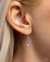 Load image into Gallery viewer, Symmetrical Shimmer - Pink