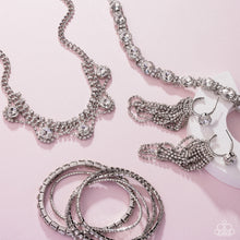 Load image into Gallery viewer, Fiercely 5th Avenue - 0325