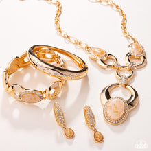 Load image into Gallery viewer, Glimpses of Malibu - 0425