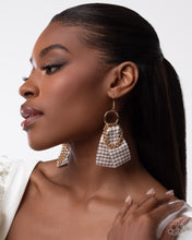 Load image into Gallery viewer, Picnic Pizzazz - Brown