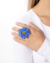 Load image into Gallery viewer, Petal Privilege - Blue (R928)
