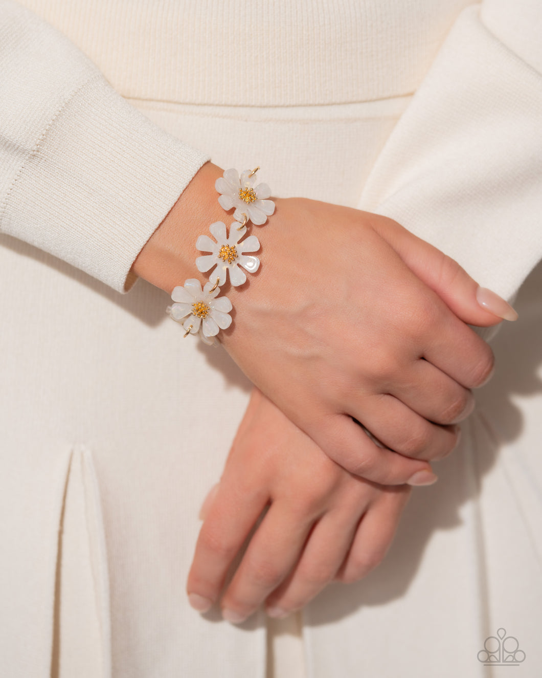 Poppin' Pastel - White