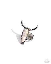 Load image into Gallery viewer, Longhorn Luxe - White (R941)
