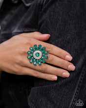 Load image into Gallery viewer, Steady Shimmer - Green (R916)
