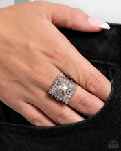 Load image into Gallery viewer, Sovereign Square - Silver (R971)

