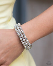 Load image into Gallery viewer, Fiercely 5th Avenue - 0225
