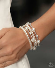 Load image into Gallery viewer, Fiercely 5th Avenue - 0425
