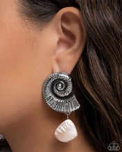 Load image into Gallery viewer, Conch Calypso - White
