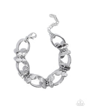 Load image into Gallery viewer, Butterfly Build &amp; Fluttering Fabrication  - Complete Look - Silver

