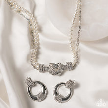 Load image into Gallery viewer, Fiercely 5th Avenue - Complete Look (0526)
