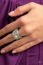 Load image into Gallery viewer, Doting on Dazzle - White (R533)
