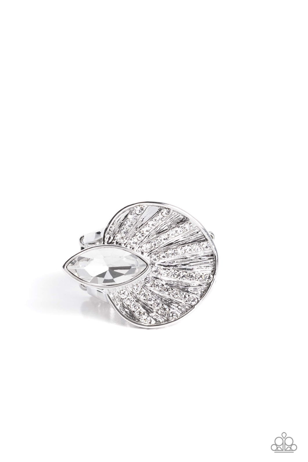 Fan Dance Dazzle - White (R687)