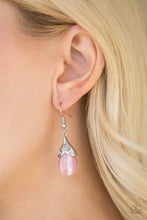 Load image into Gallery viewer, Spring Dew - Pink Earring
