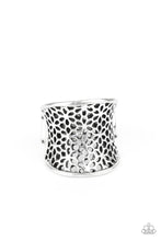 Load image into Gallery viewer, Garden Safari - Silver (R393)
