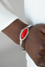 Load image into Gallery viewer, Mason Minimalism - Red
