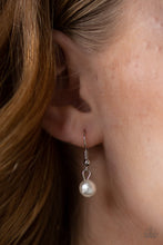 Load image into Gallery viewer, Pearl Pageant - White
