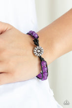 Load image into Gallery viewer, Daisy Guru - Purple
