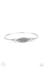 Load image into Gallery viewer, Exquisitely Empress - Silver
