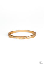 Load image into Gallery viewer, Glittering Grit - Gold
