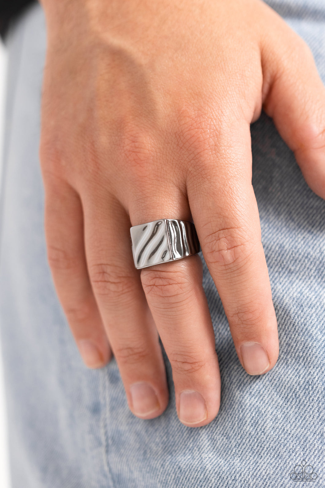 Illusion - Silver (R825)