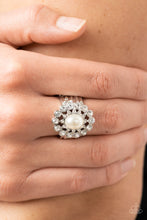 Load image into Gallery viewer, A-list Admirer - White (R714)
