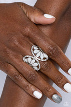 Load image into Gallery viewer, Concaved Catwalk - White (R696)
