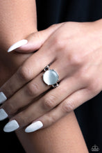 Load image into Gallery viewer, Upper Class Uniform - White (R681)
