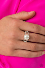 Load image into Gallery viewer, All American PEARL - White (R695)
