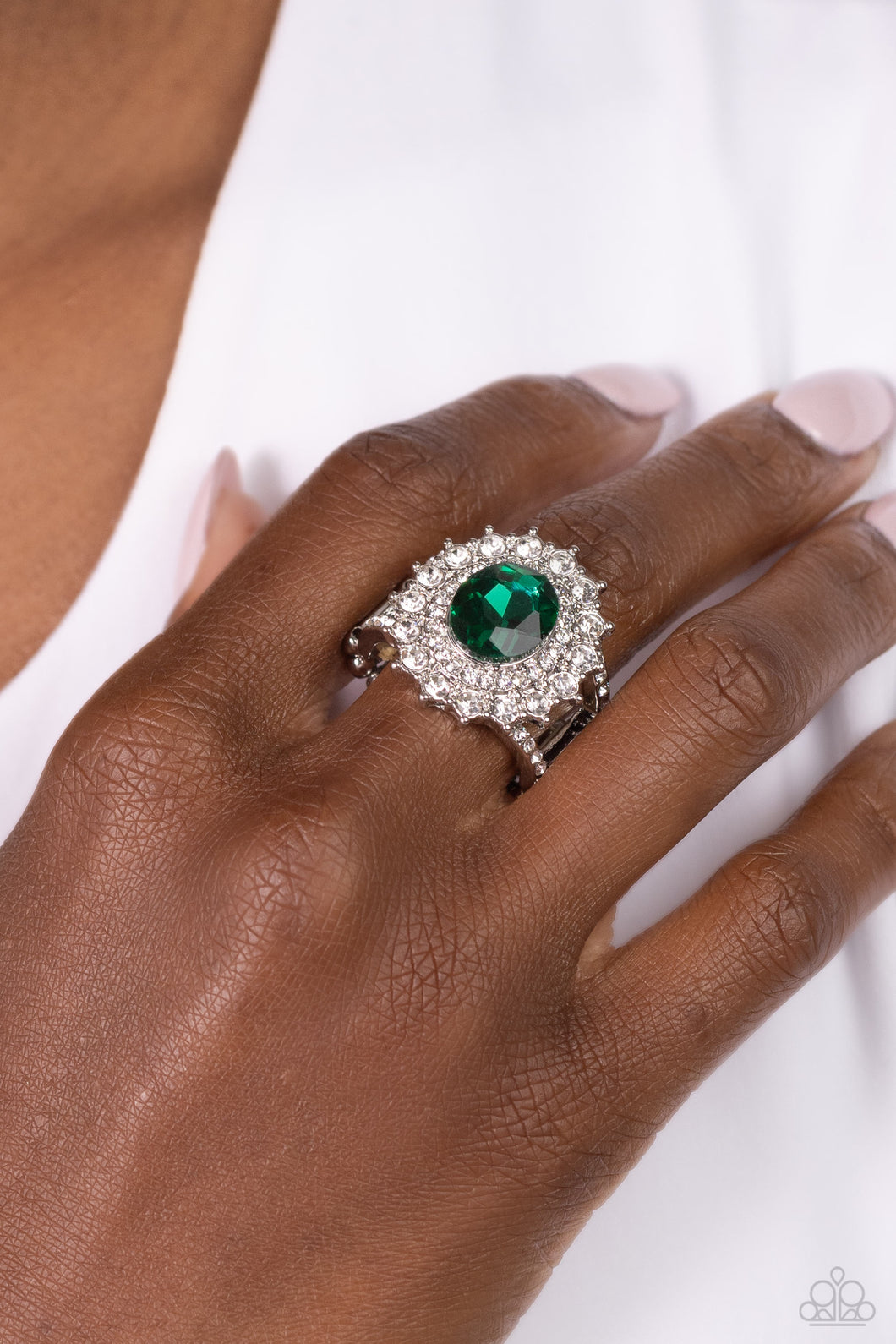 Layered Luminescence - Green (R831)