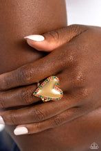 Load image into Gallery viewer, Smitten Shimmer - Gold (R835)
