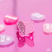Load image into Gallery viewer, Hometown Heart - Pink (R820)
